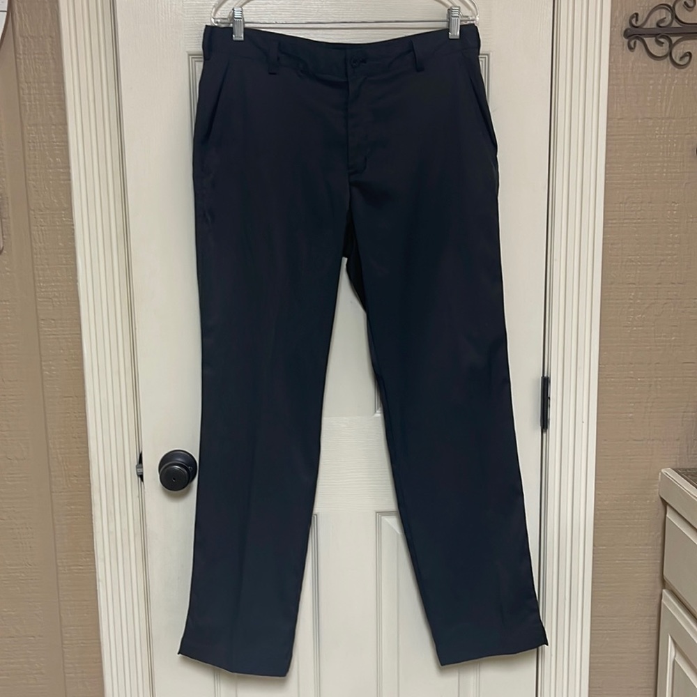 Nike Golf Dri-Fit black pants size 34 x 32. Great condition!